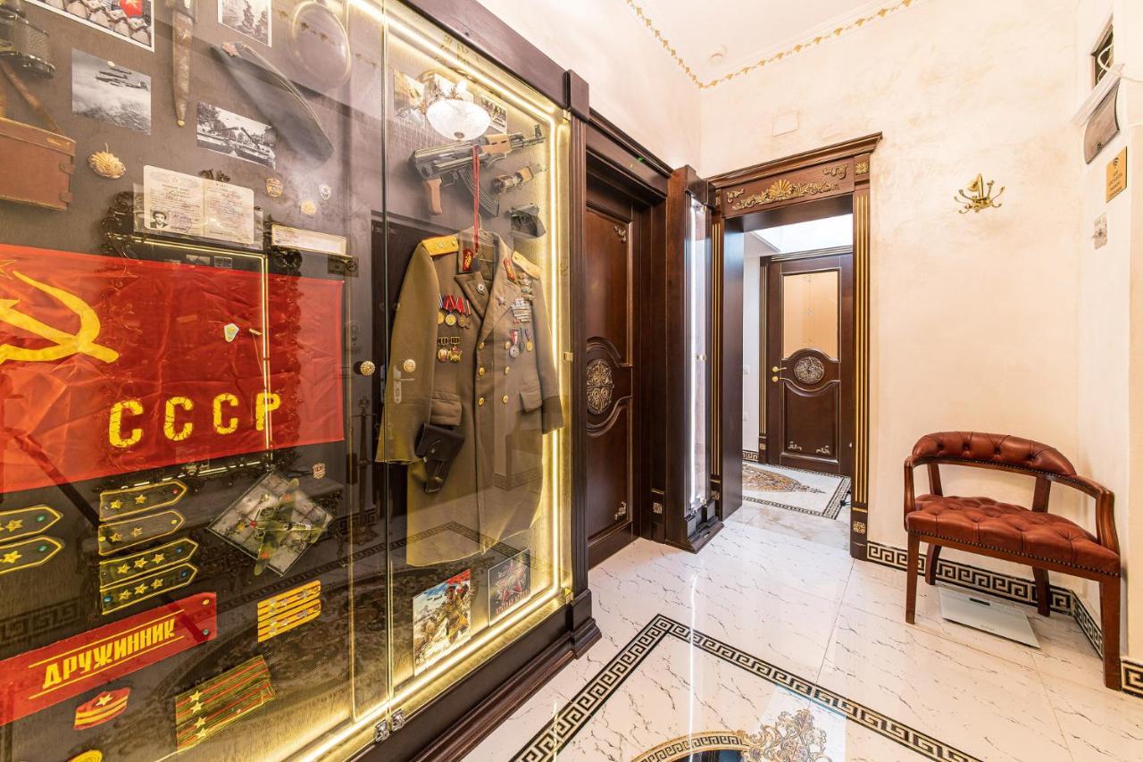 Private Museum Apartment With Antique Decor Bükreş Dış mekan fotoğraf