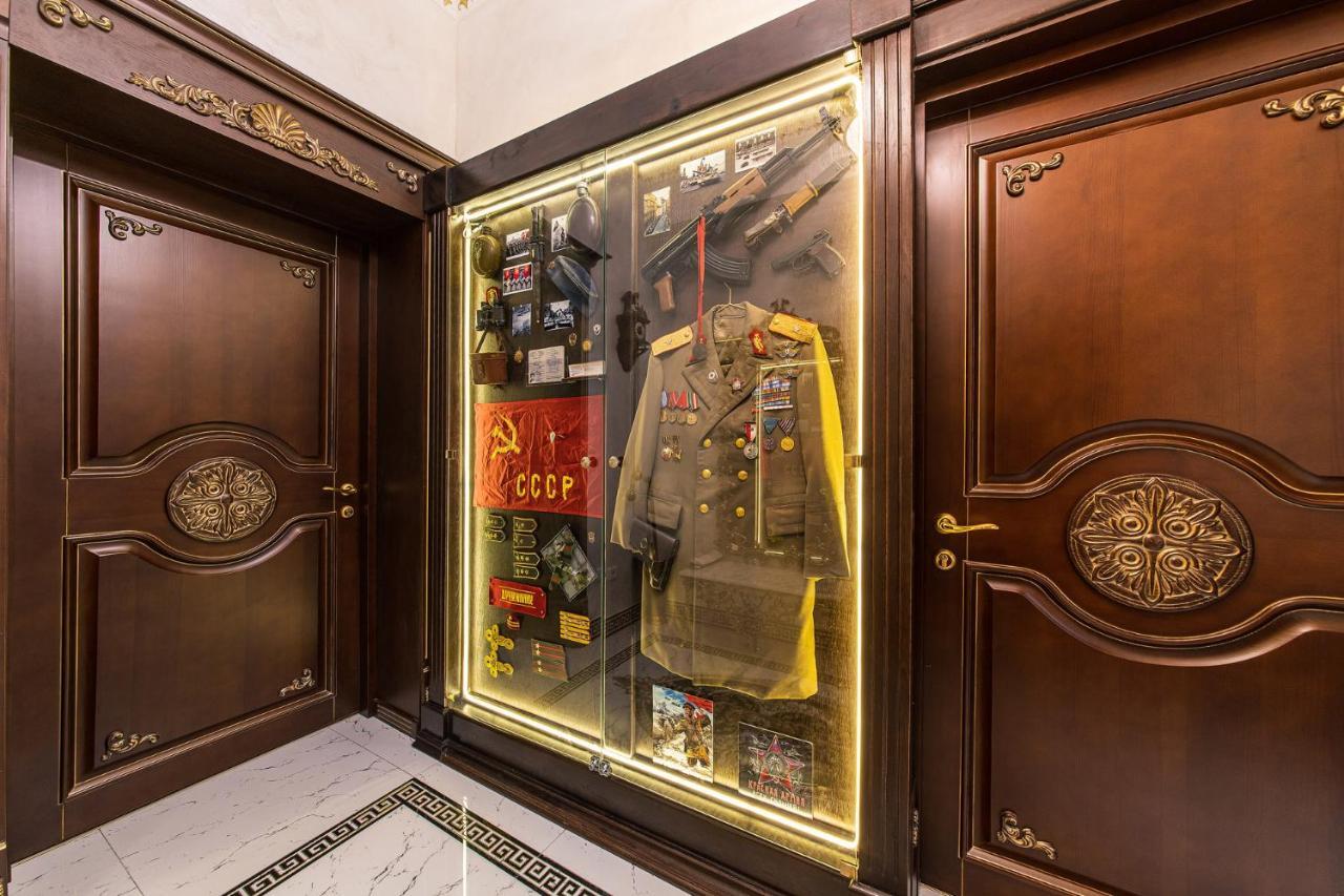 Private Museum Apartment With Antique Decor Bükreş Dış mekan fotoğraf